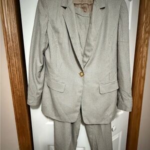 Vintage Women’s Liz Claiborne Checkered Lined Suit